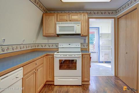 24324 Whaley Ave, Chugiak, AK 99567 photo 8