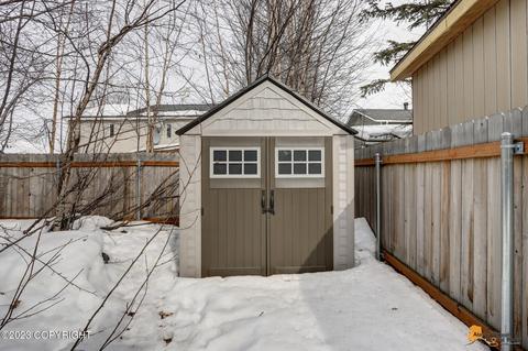 2011 Lore Rd, Anchorage, AK 99507 photo 32