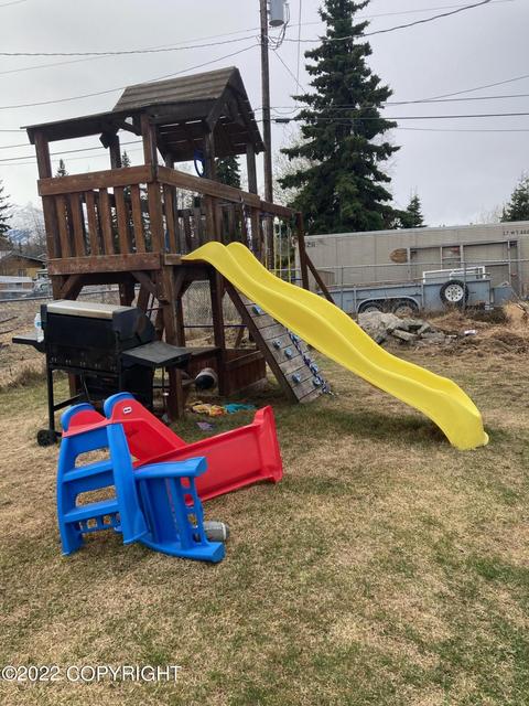 6540 E 10th Ave, Anchorage, AK 99504 photo 9