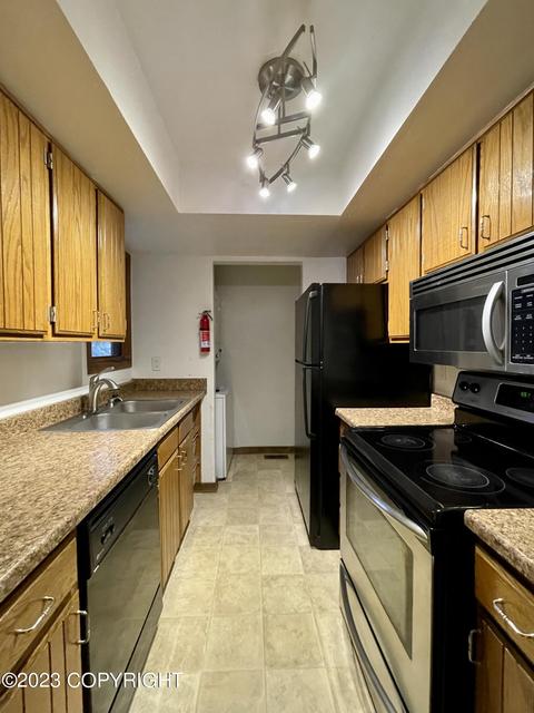 480 E 56th Ave # 6-E, Anchorage, AK 99518 photo 4