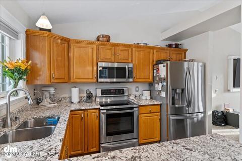 8801 Plunge Creek Cir, Eagle River, AK 99577 photo 11