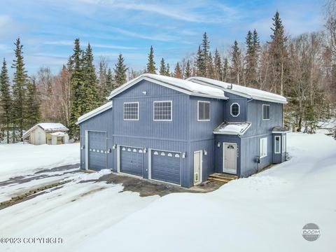 14735 Maxwell Pl, Anchorage, AK 99516