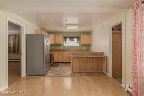 6620 E 12th Ave, Anchorage, AK 99504 photo 11