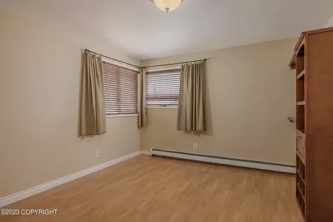 6620 E 12th Ave, Anchorage, AK 99504 photo 15
