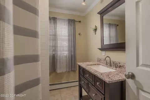 6620 E 12th Ave, Anchorage, AK 99504 photo 17