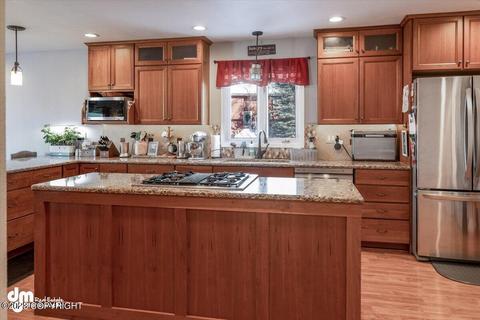 9912 Amchitka Cir, Eagle River, AK 99577 photo 17