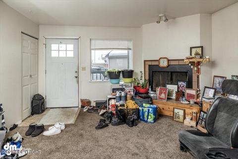 500 Bitterroot Cir, Anchorage, AK 99504 photo 2