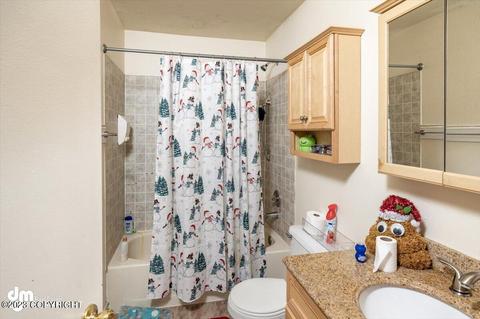 500 Bitterroot Cir, Anchorage, AK 99504 photo 21