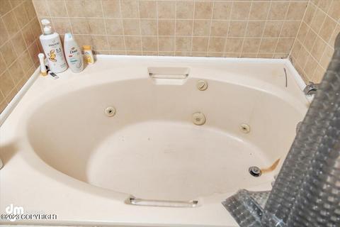 500 Bitterroot Cir, Anchorage, AK 99504 photo 27