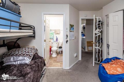 500 Bitterroot Cir, Anchorage, AK 99504 photo 10