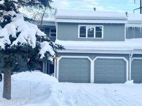 6642 Cimarron Cir, Anchorage, AK 99504 photo 1