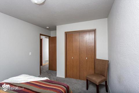 8101 Evans Cir, Anchorage, AK 99507 photo 16
