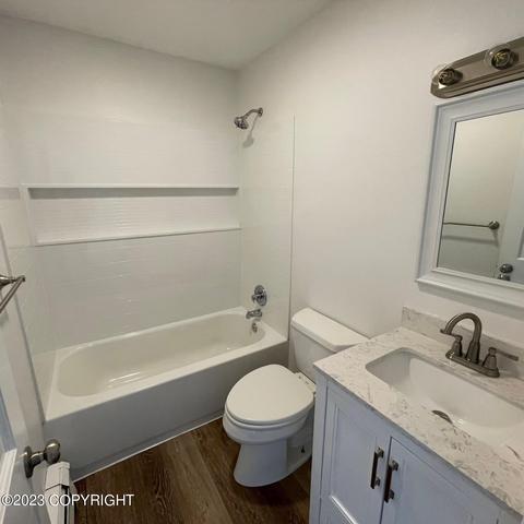 3211 E 41st Ave, Anchorage, AK 99508 photo 10