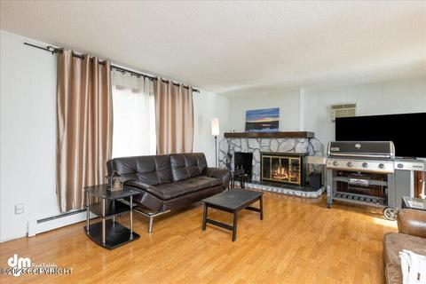 730 E 72nd Ave, Anchorage, AK 99518 photo 3