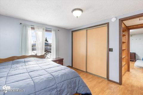 730 E 72nd Ave, Anchorage, AK 99518 photo 17