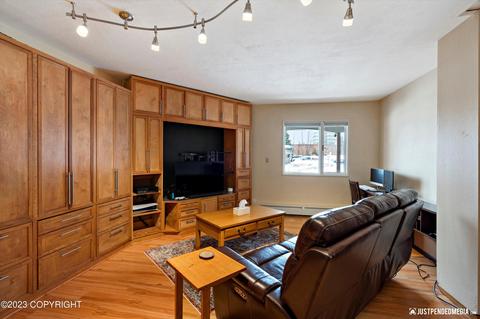 2310 Eagle St, Anchorage, AK 99503 photo 12