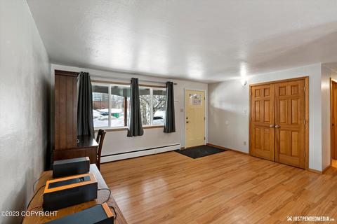 2310 Eagle St, Anchorage, AK 99503 photo 4