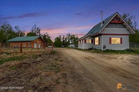 6851 W Van Gorder Dr, Wasilla, AK 99623
