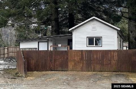 5875 Glacier Hwy # 8B, Juneau, AK 99801