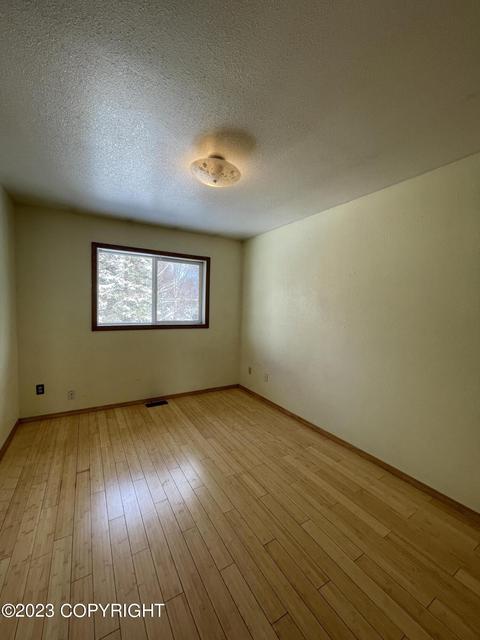 16931 Riddell St, Eagle River, AK 99577 photo 18