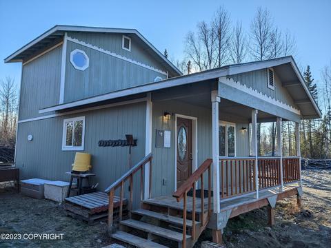 11763 W Parks Hwy, Big Lake, AK 99652