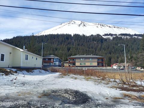 702 Third Ave, Seward, AK 99664 photo 5