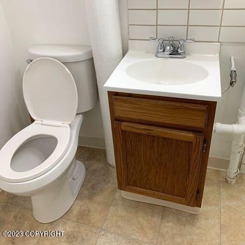 227 Smith Dr, Anchorage, AK 99503 photo 36
