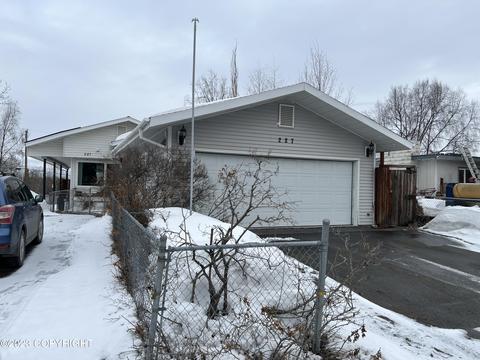 227 Smith Dr, Anchorage, AK 99503 photo 2