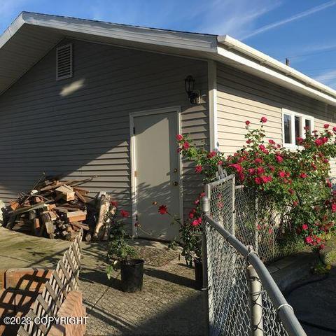 227 Smith Dr, Anchorage, AK 99503 photo 12