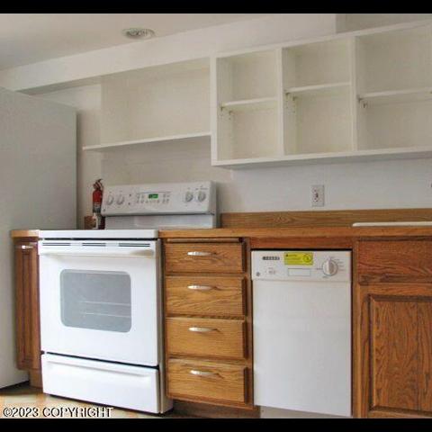 227 Smith Dr, Anchorage, AK 99503 photo 29