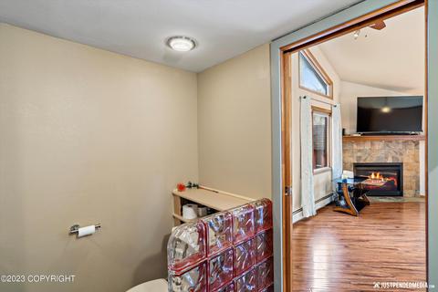 18530 Walrus Cir, Eagle River, AK 99577 photo 34