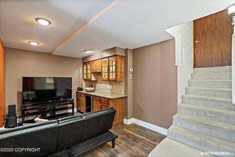 18530 Walrus Cir, Eagle River, AK 99577 photo 27