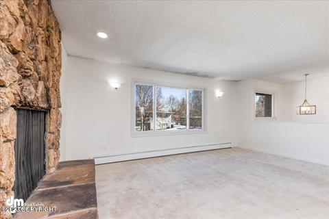 7330 Chad St, Anchorage, AK 99518 photo 4