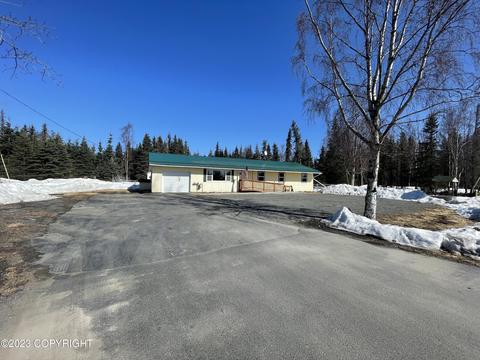2785 Beaver Loop Rd, Kenai, AK 99611 photo 2