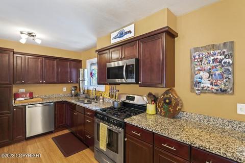 3972 Eastway Loop, Anchorage, AK 99504 photo 4