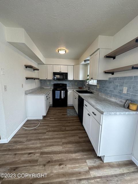 4169 Cosmos Dr, Anchorage, AK 99517 photo 4