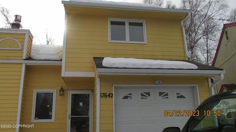 17642 Rachel Cir, Eagle River, AK 99577