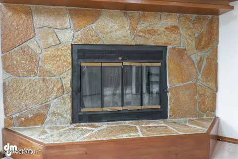 1901 Commodore Dr, Anchorage, AK 99507 photo 5