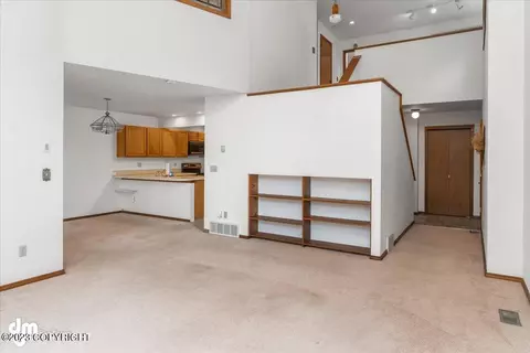 1901 Commodore Dr, Anchorage, AK 99507 photo 7