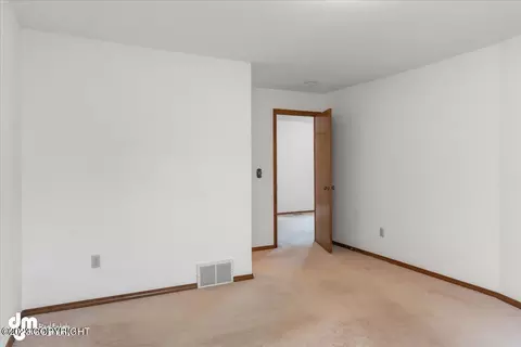 1901 Commodore Dr, Anchorage, AK 99507 photo 17