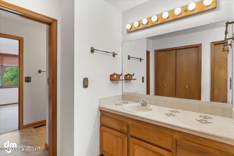 1901 Commodore Dr, Anchorage, AK 99507 photo 19