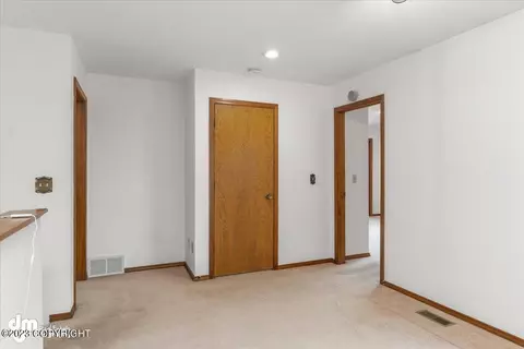 1901 Commodore Dr, Anchorage, AK 99507 photo 14
