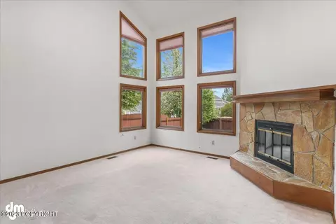 1901 Commodore Dr, Anchorage, AK 99507 photo 3