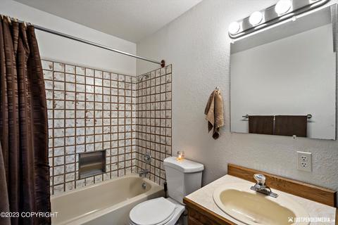 2330 Colony Loop, Anchorage, AK 99507 photo 26