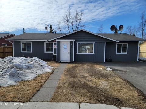 332 Park St, Anchorage, AK 99508