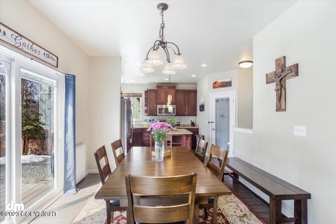 9130 Eagle River Ln, Eagle River, AK 99577 photo 11