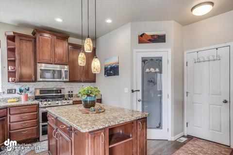 9130 Eagle River Ln, Eagle River, AK 99577 photo 17