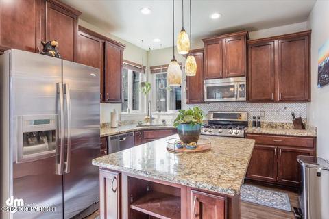 9130 Eagle River Ln, Eagle River, AK 99577 photo 13