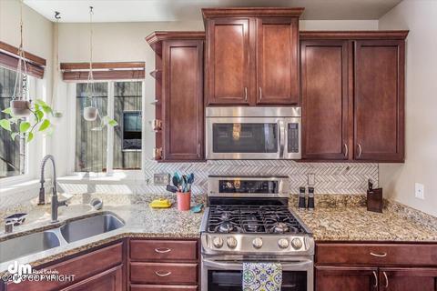 9130 Eagle River Ln, Eagle River, AK 99577 photo 16