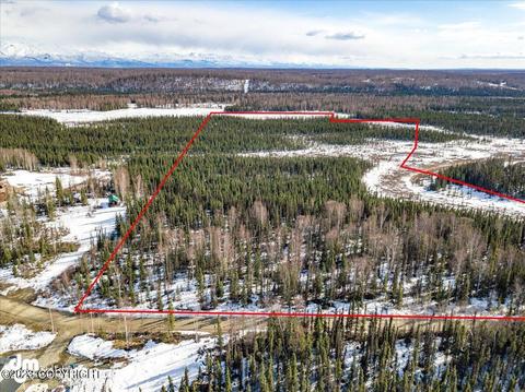 9120 W Misty Lake Rd, Wasilla, AK 99623